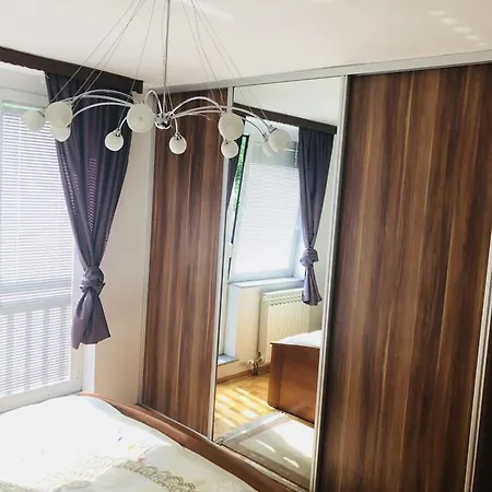 Lux * 塞拉耶佛